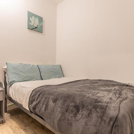 Cosy Modern Apartment, Grand Victorian Building, 5 Mins To Coventry City Centre Exterior foto